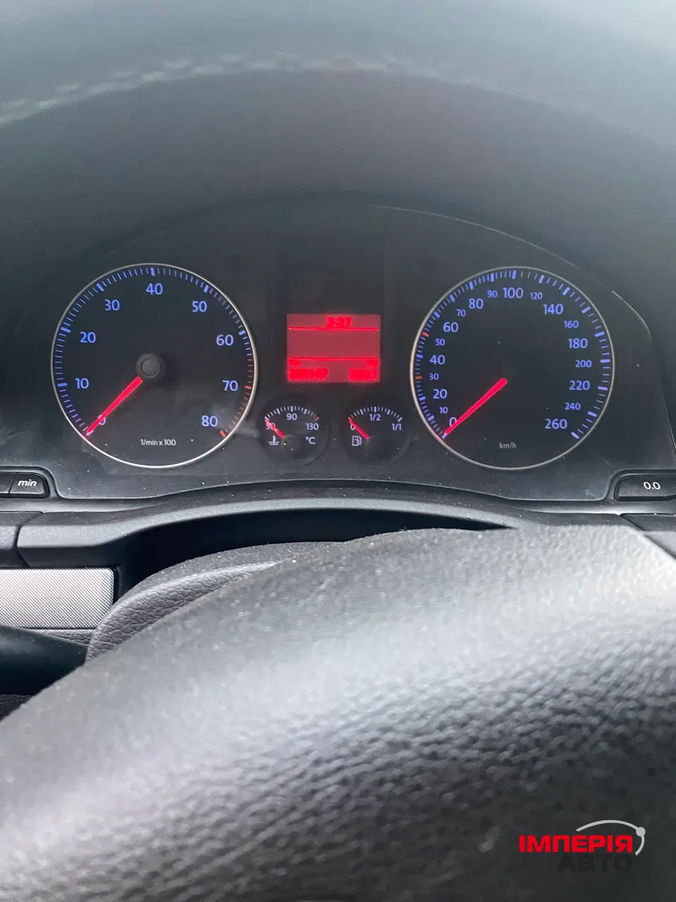 Volkswagen Golf - фото 21