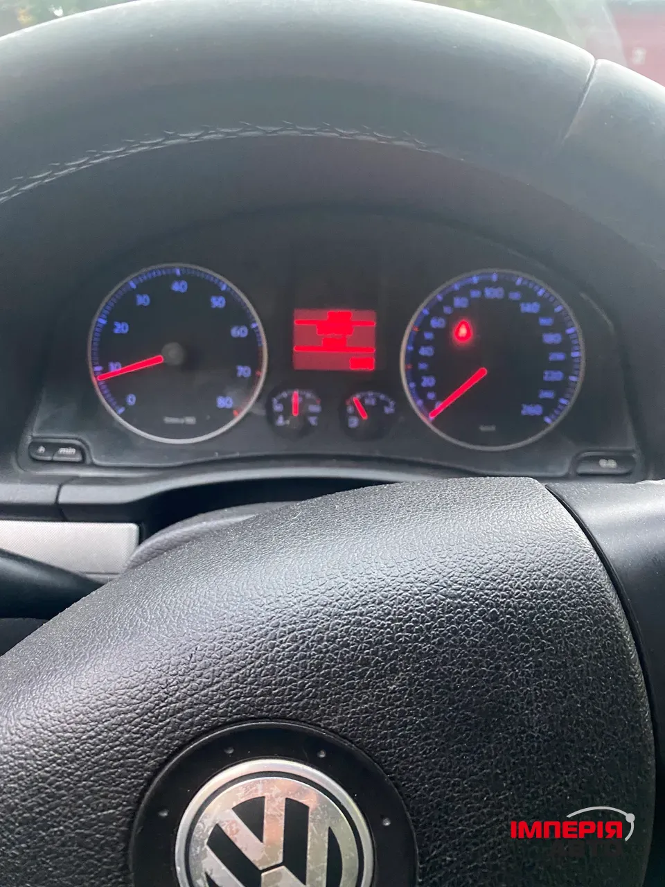 Volkswagen Golf - фото 16