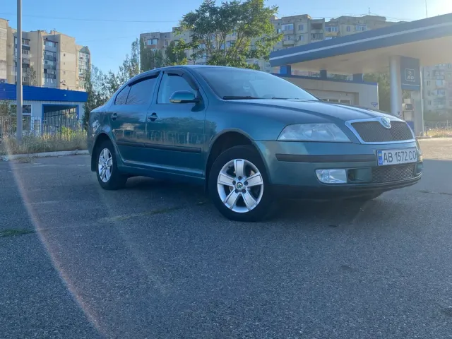 Skoda Octavia - фото 1
