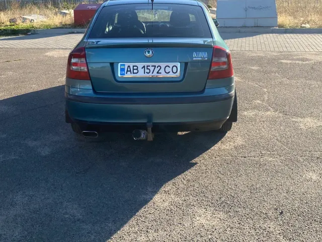 Skoda Octavia - фото 2