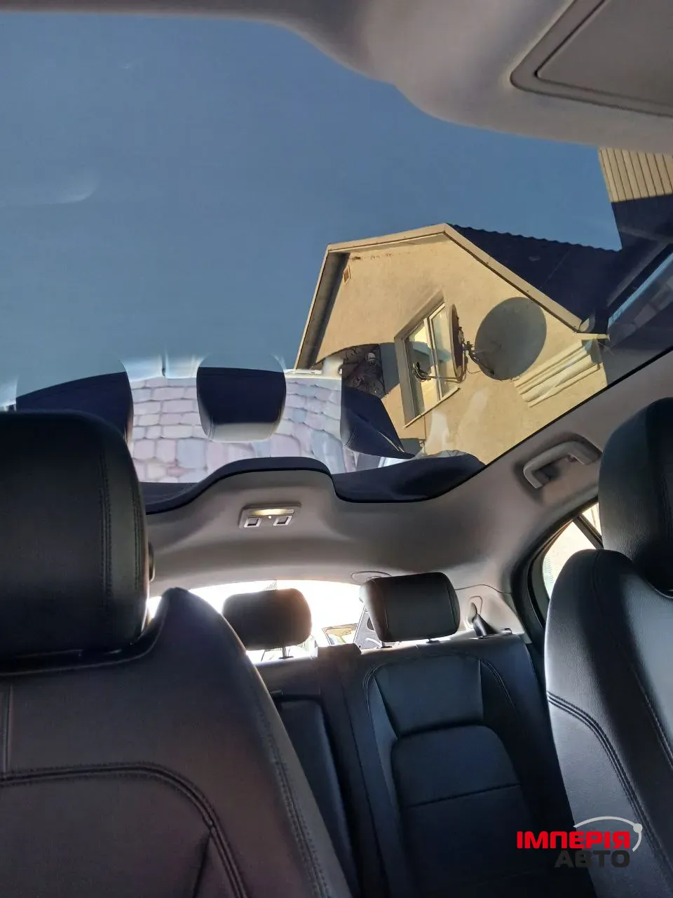 Jaguar I-Pace - фото 19