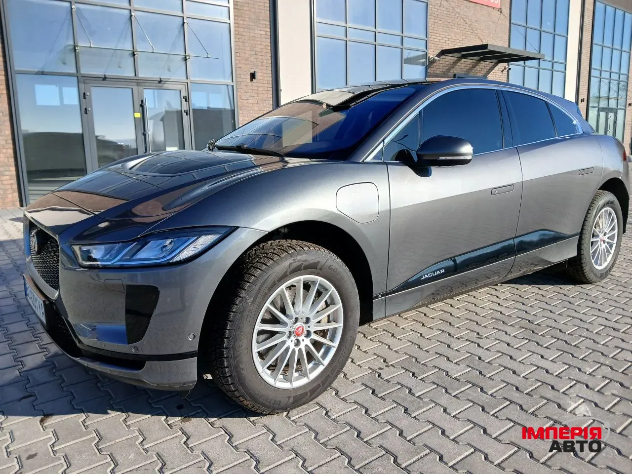 Jaguar I-Pace - фото 4