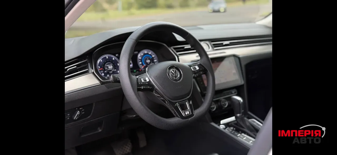 Volkswagen Passat - фото 27