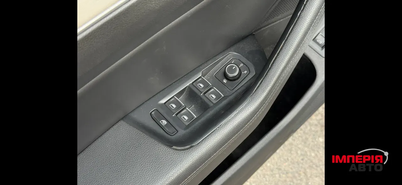 Volkswagen Passat - фото 28