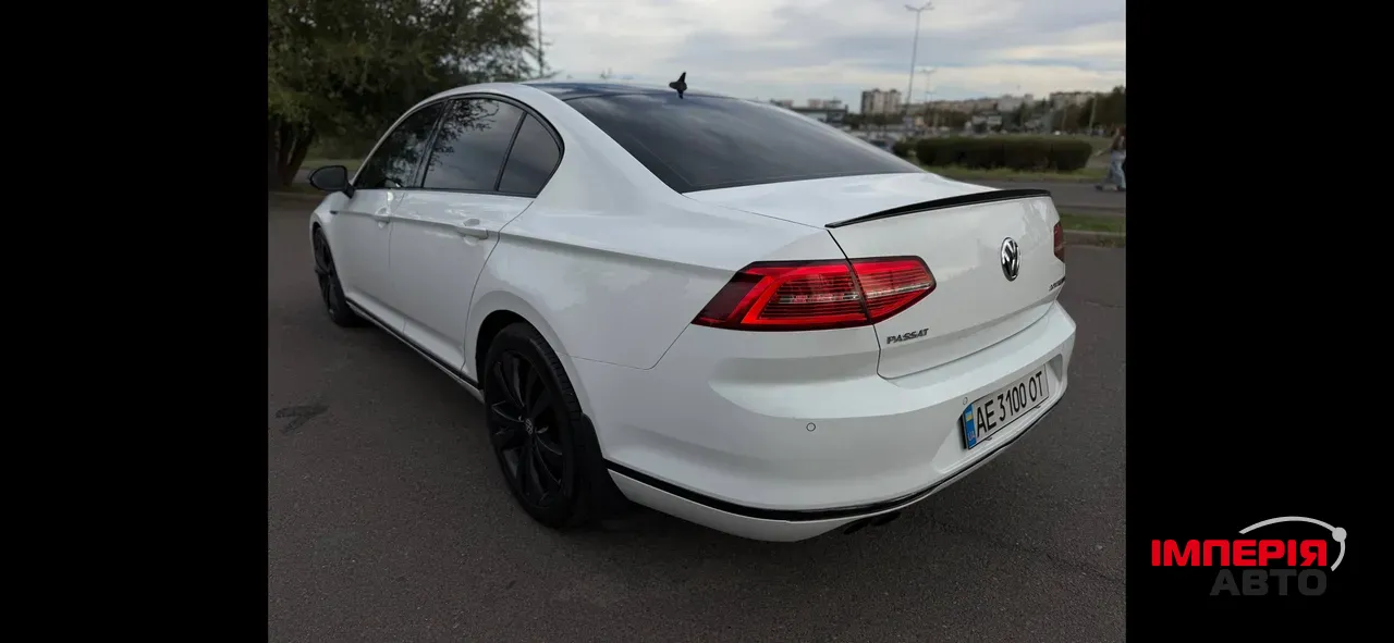 Volkswagen Passat - фото 20