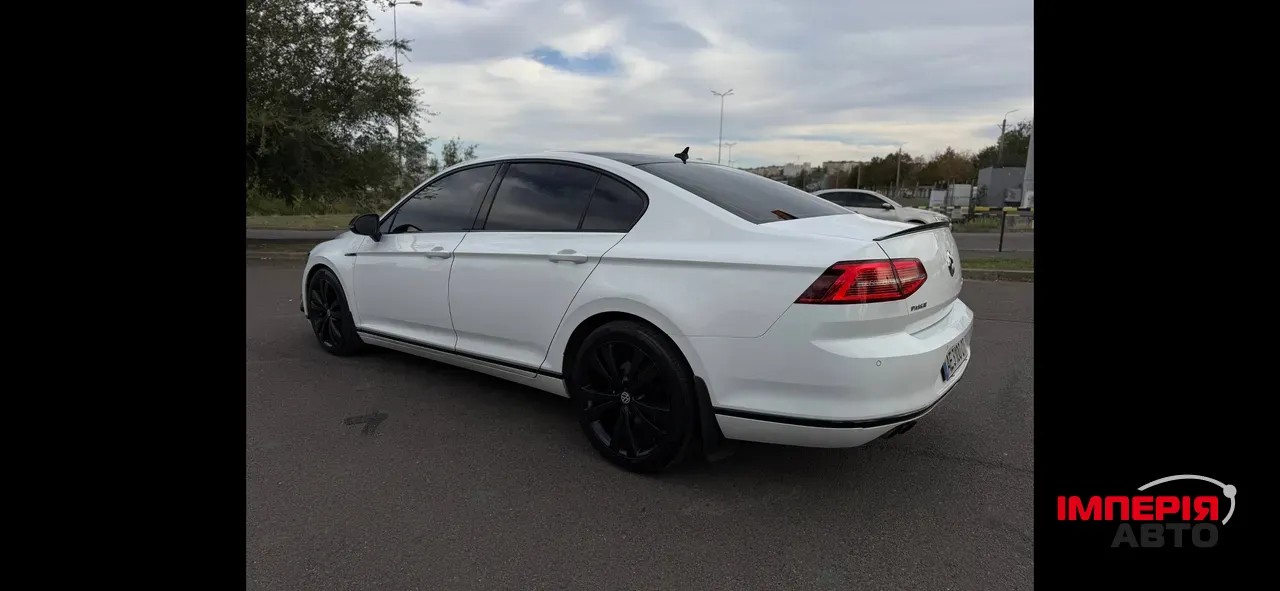 Volkswagen Passat - фото 21