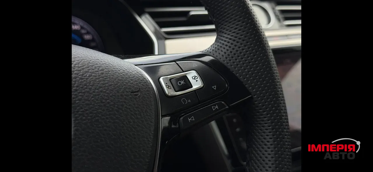 Volkswagen Passat - фото 37