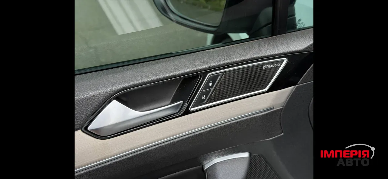 Volkswagen Passat - фото 25