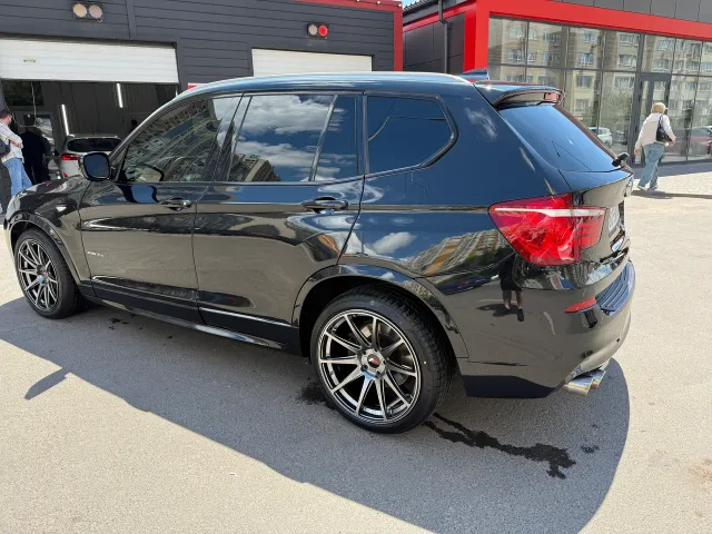 BMW X3 - фото 1