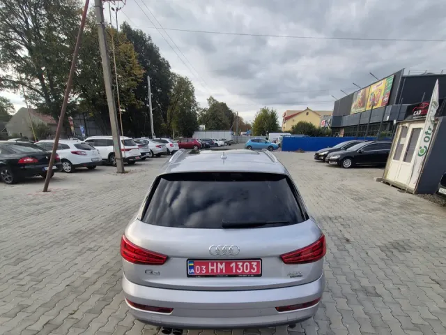 Audi Q3 - фото 5