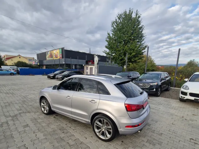 Audi Q3 - фото 4