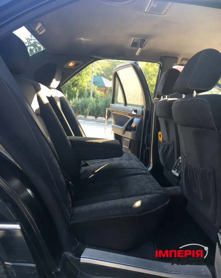 Mercedes-Benz S-Класс - фото 14