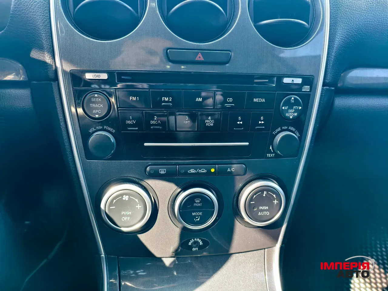 Mazda 6 - фото 11