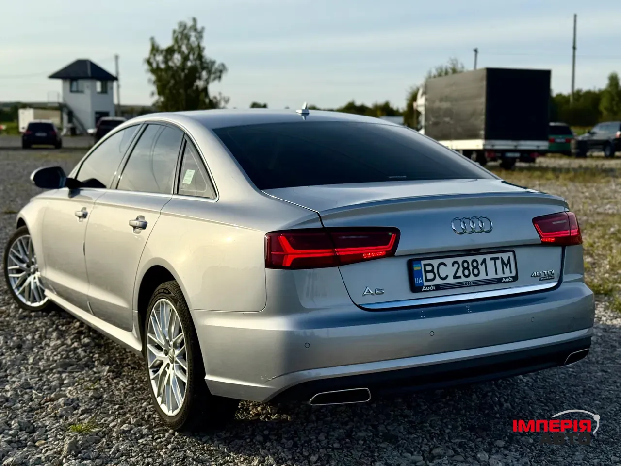 Audi A6 - фото 16