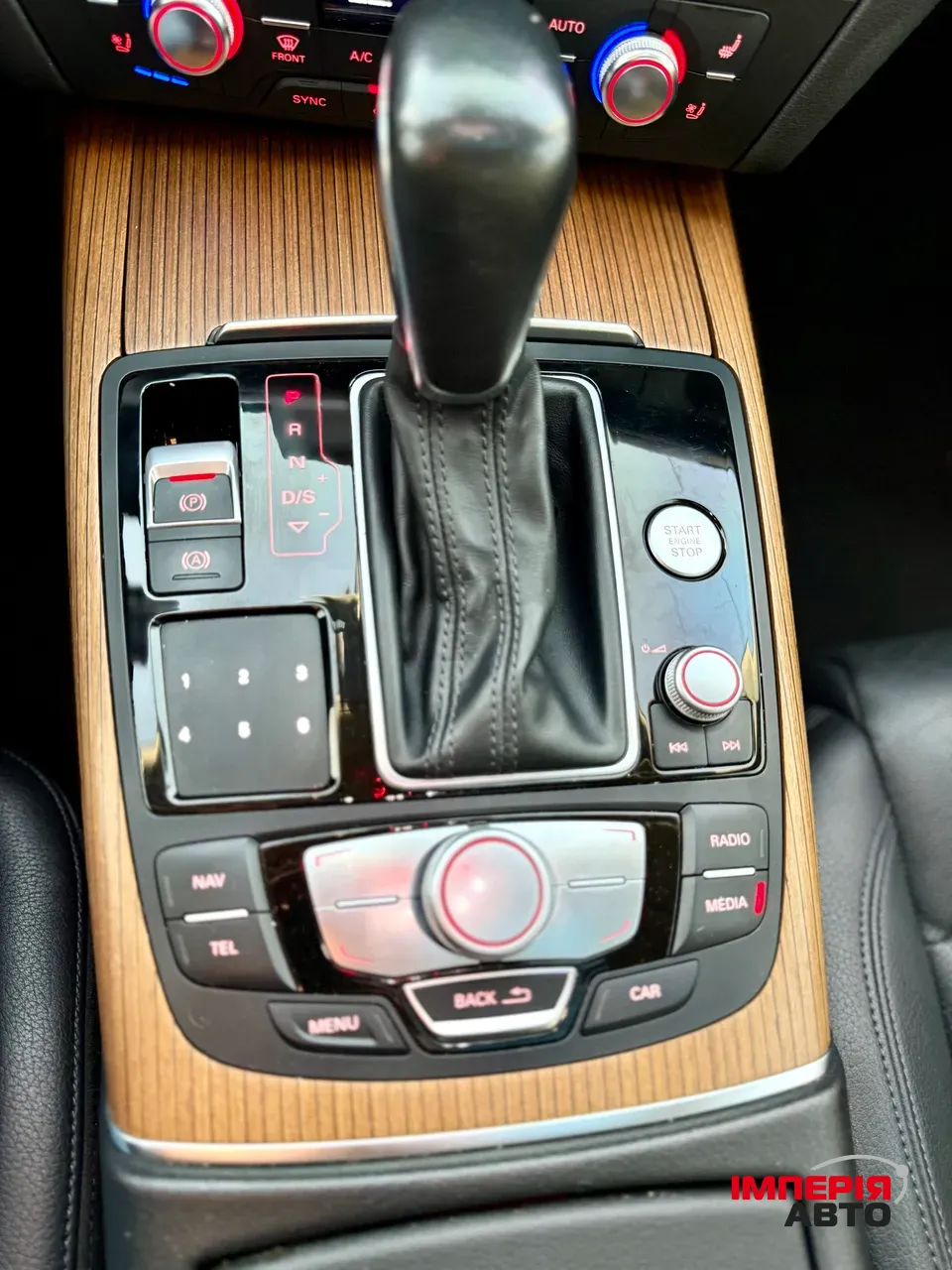 Audi A6 - фото 32