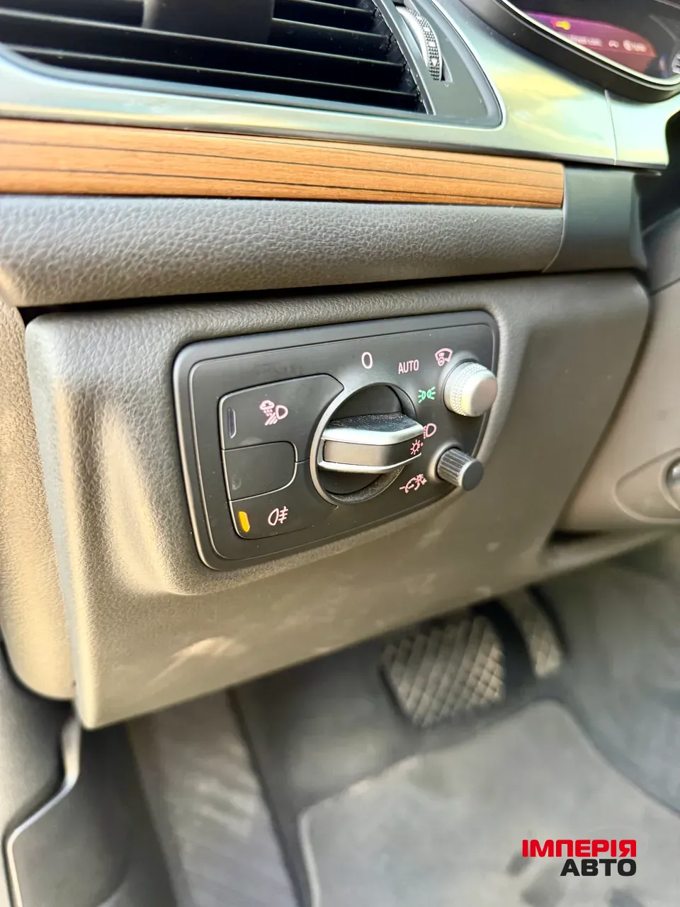 Audi A6 - фото 22