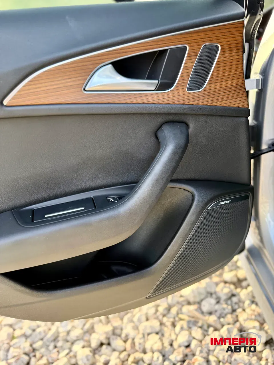 Audi A6 - фото 30