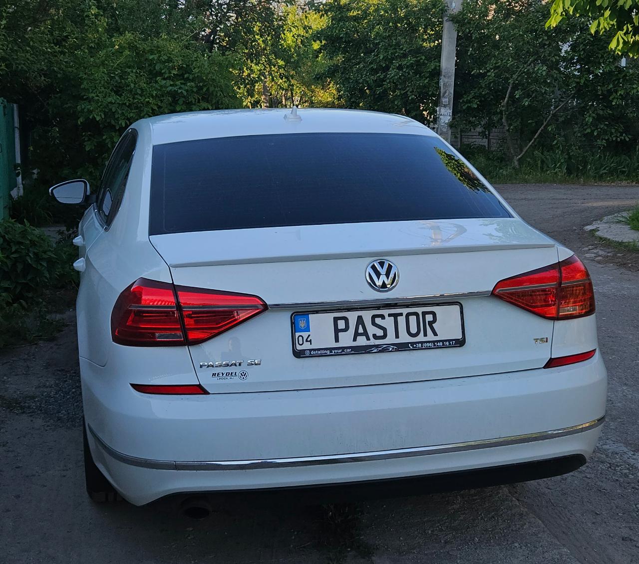 Volkswagen Passat (North America and China) - фото 3