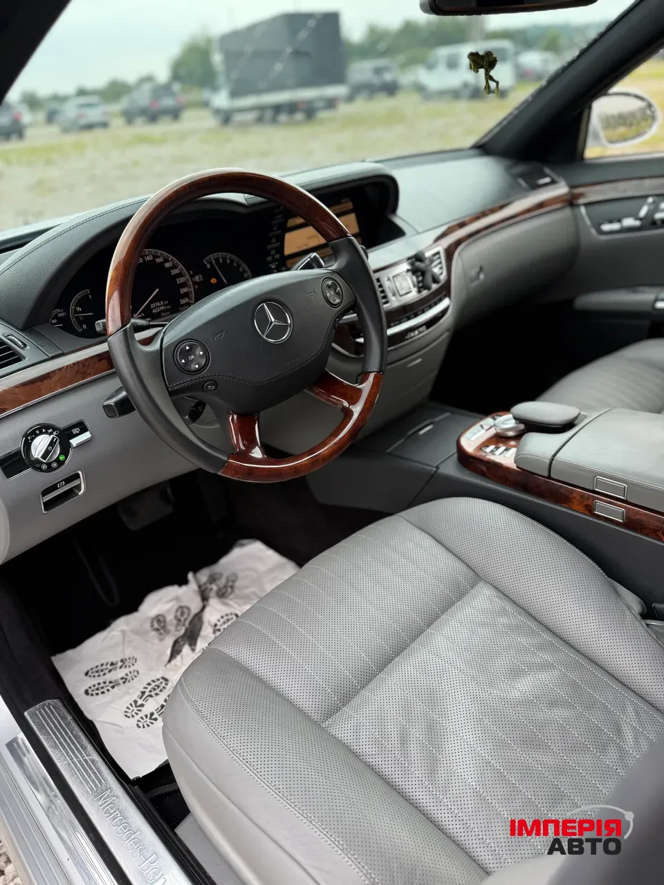 Mercedes-Benz S-Класс - фото 24