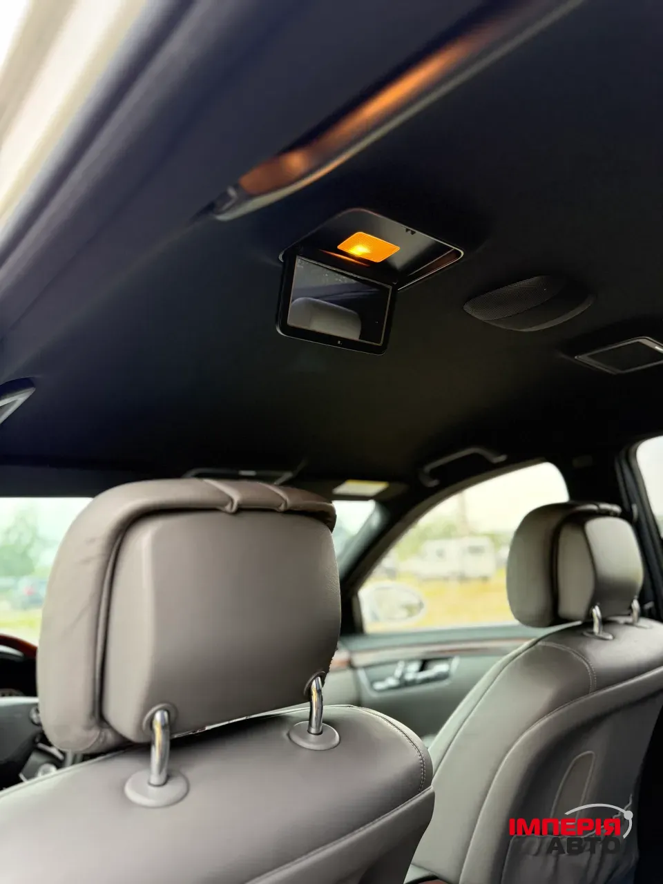 Mercedes-Benz S-Класс - фото 32