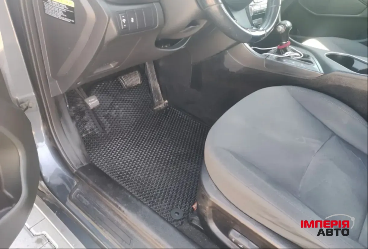 Kia Optima - фото 9