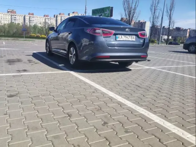 Kia Optima - фото 2