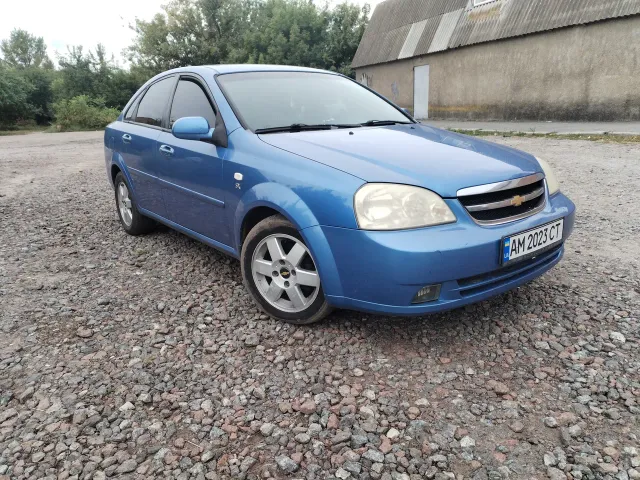 Chevrolet Lacetti - фото 2
