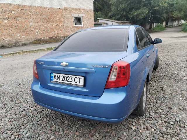 Chevrolet Lacetti - фото 5