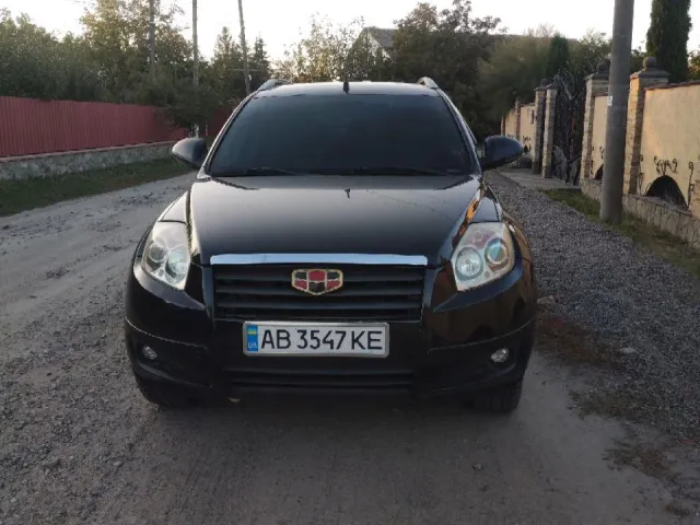 Geely Emgrand X7 - фото 5
