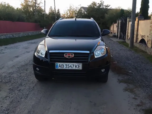 Geely Emgrand X7 - фото 1