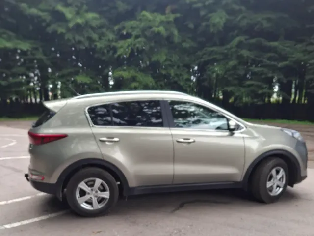 Kia Sportage - фото 1