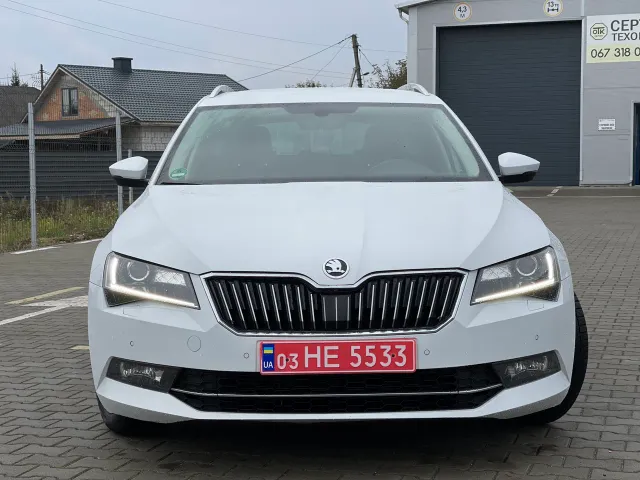 Skoda Superb - фото 3
