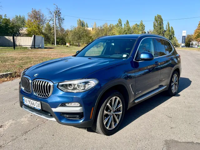 BMW X3 - фото 2