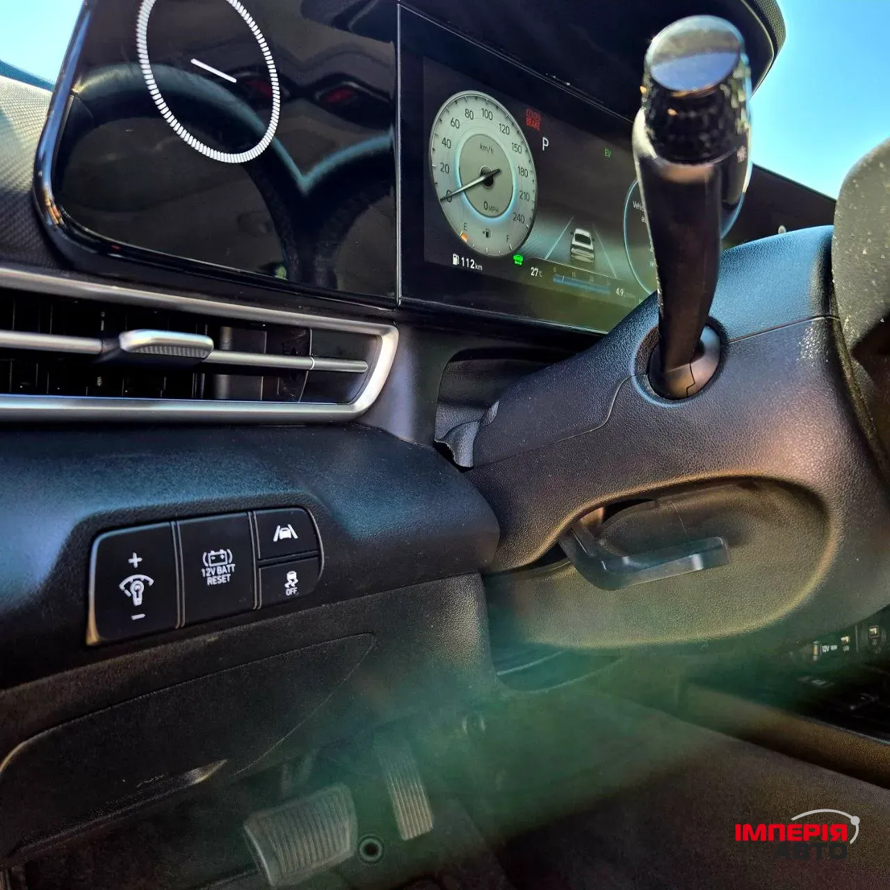 Hyundai Elantra - фото 9