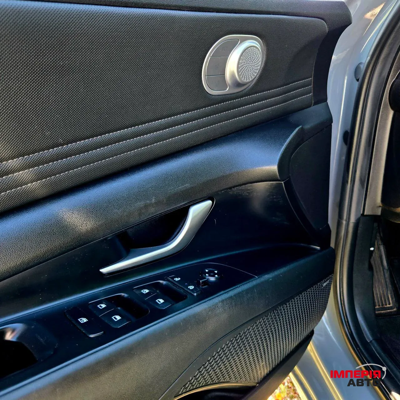 Hyundai Elantra - фото 10