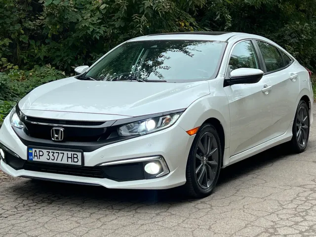 Honda Civic - фото 1