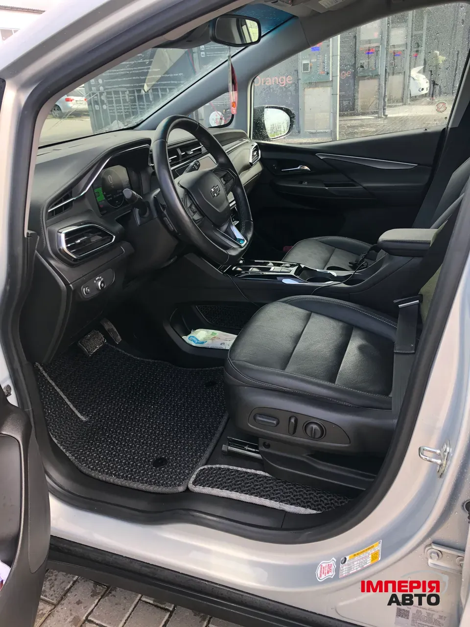 Chevrolet Bolt - фото 12