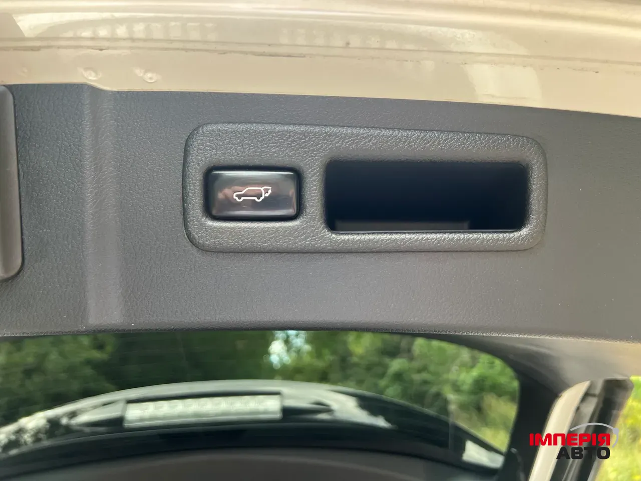 Lexus NX - фото 12