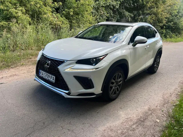 Lexus NX - фото 3