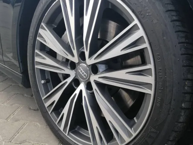 Audi A6 - фото 2