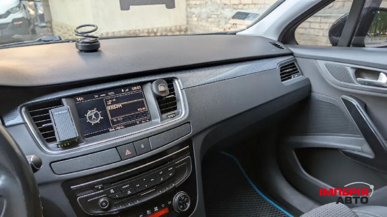 Peugeot 508 - фото 12