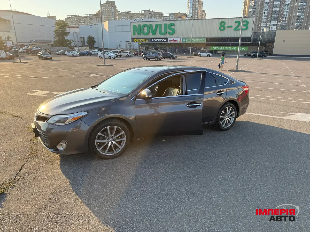 Toyota Avalon - фото 3