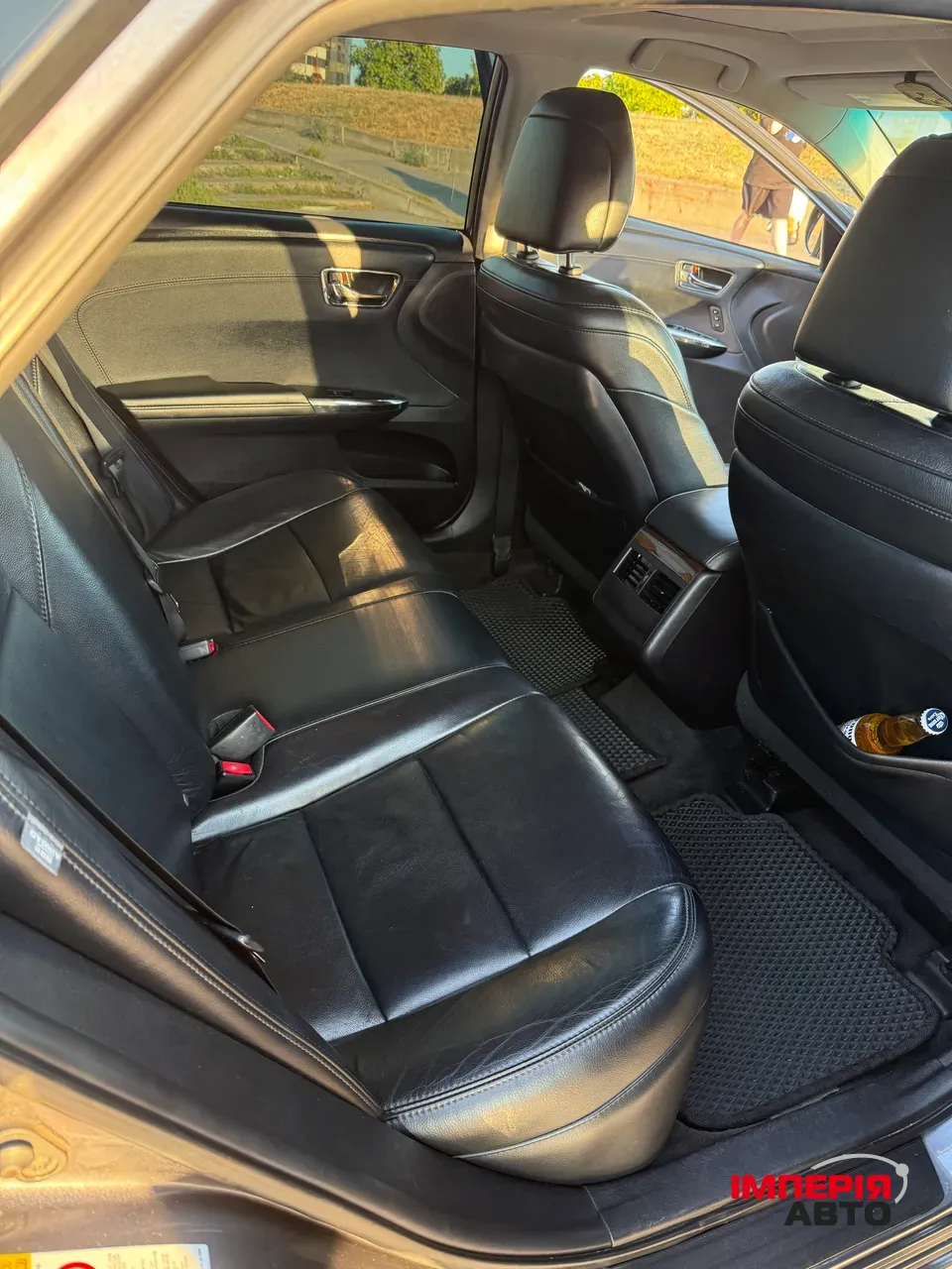 Toyota Avalon - фото 8