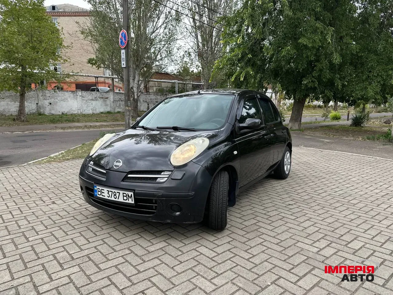 Nissan Micra - фото 2