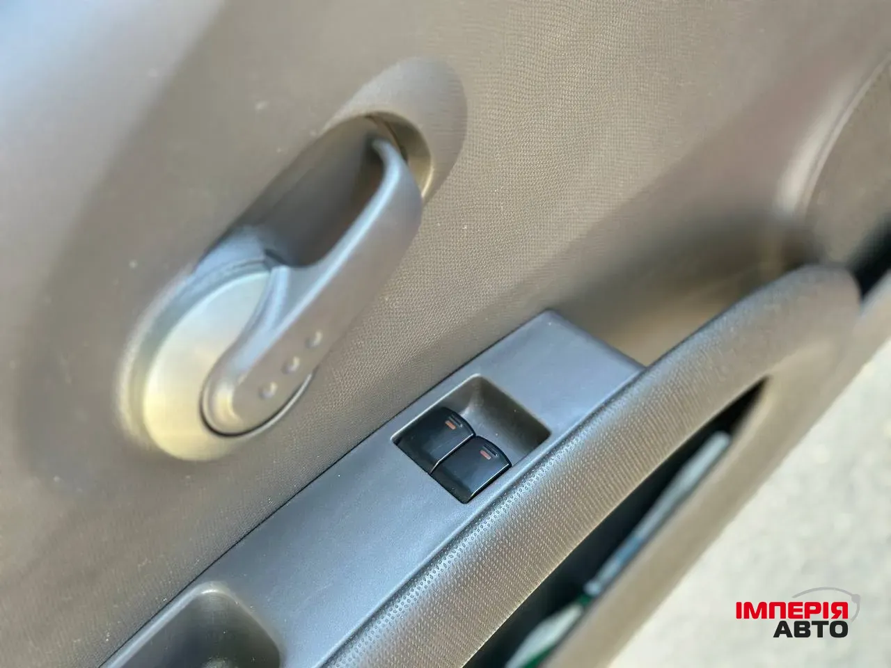 Nissan Micra - фото 6