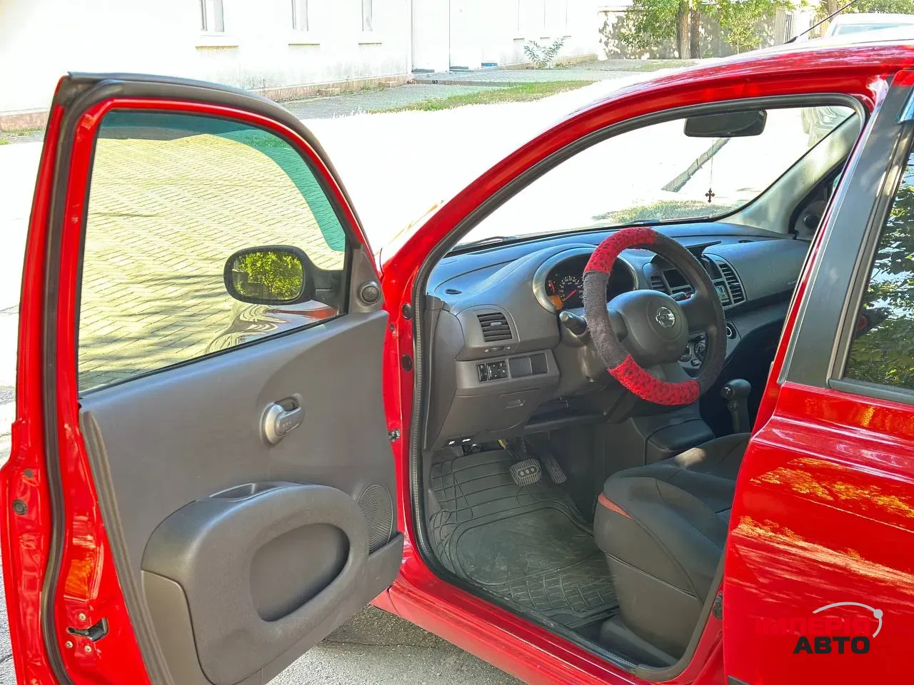 Nissan Micra - фото 5