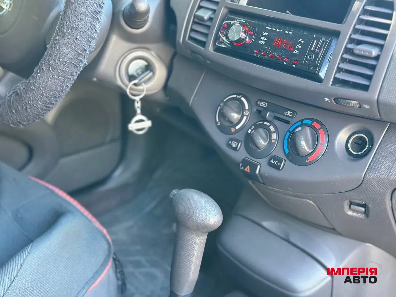 Nissan Micra - фото 16