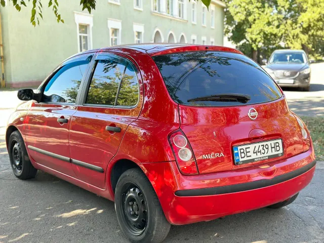 Nissan Micra - фото 3