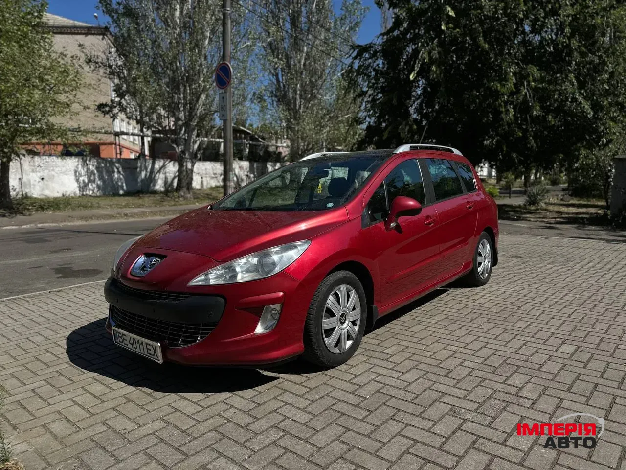 Peugeot 308 - фото 1