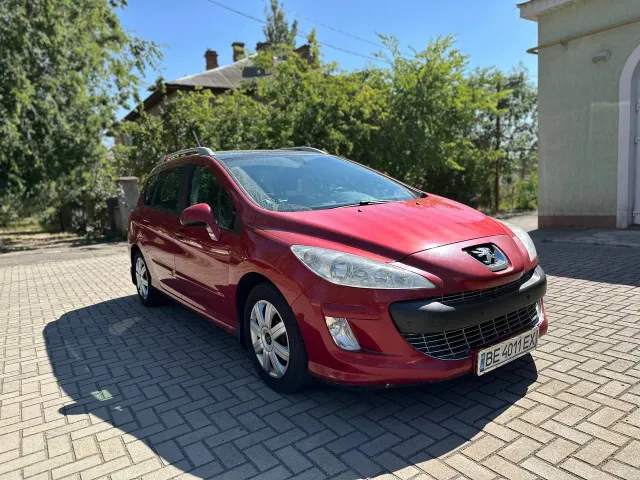 Peugeot 308 - фото 2